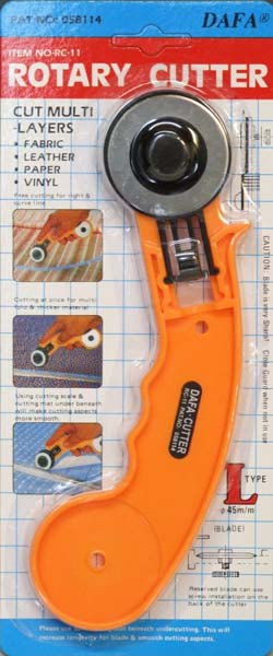 RC-11 ROLLER CUTTER 45mm W/BLADE